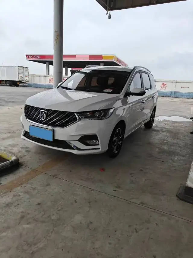 2019 BAOJUN 360 view 1
