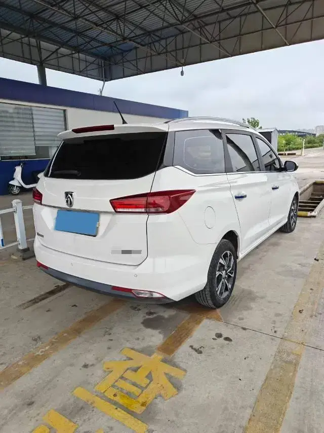 2019 BAOJUN 360 thumbnail 4
