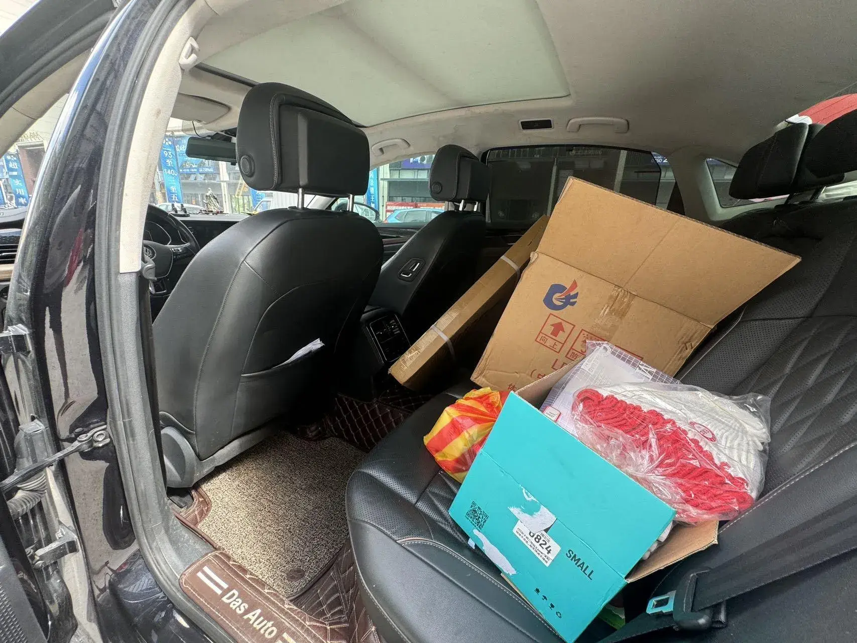 2020 VOLKSWAGEN PASSAT thumbnail 4