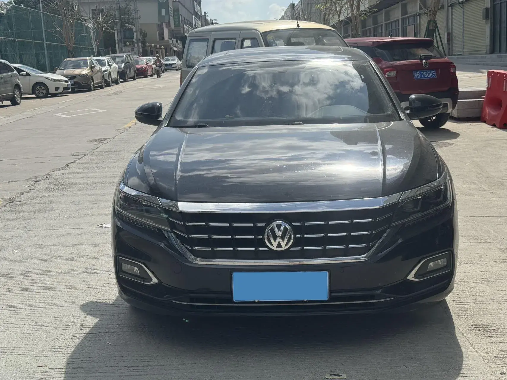 2020 VOLKSWAGEN PASSAT thumbnail 2