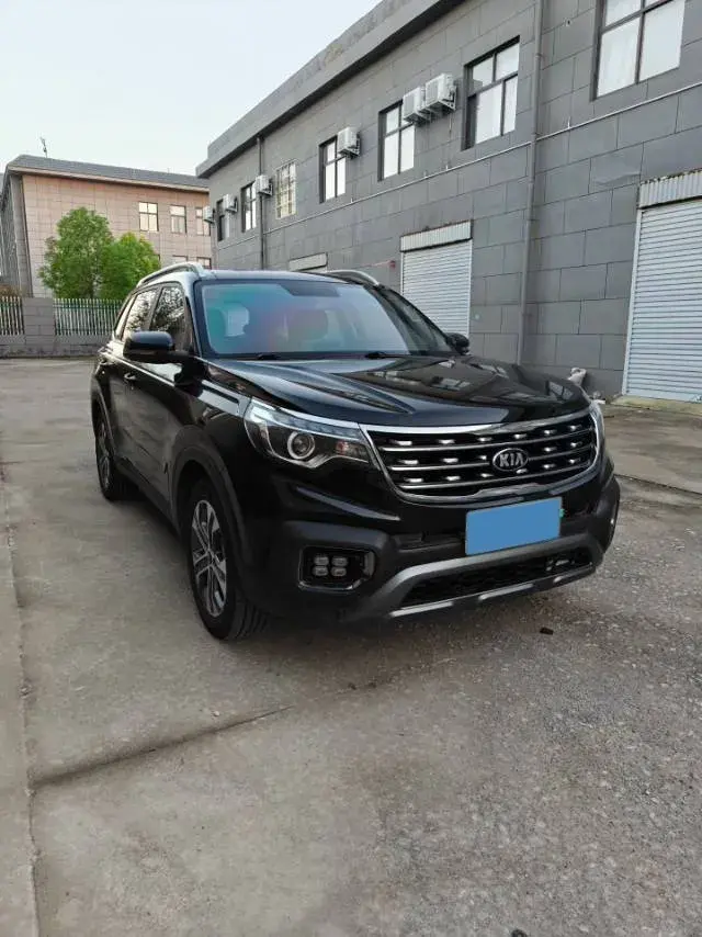 2018 KIA SPORTAGE thumbnail 3