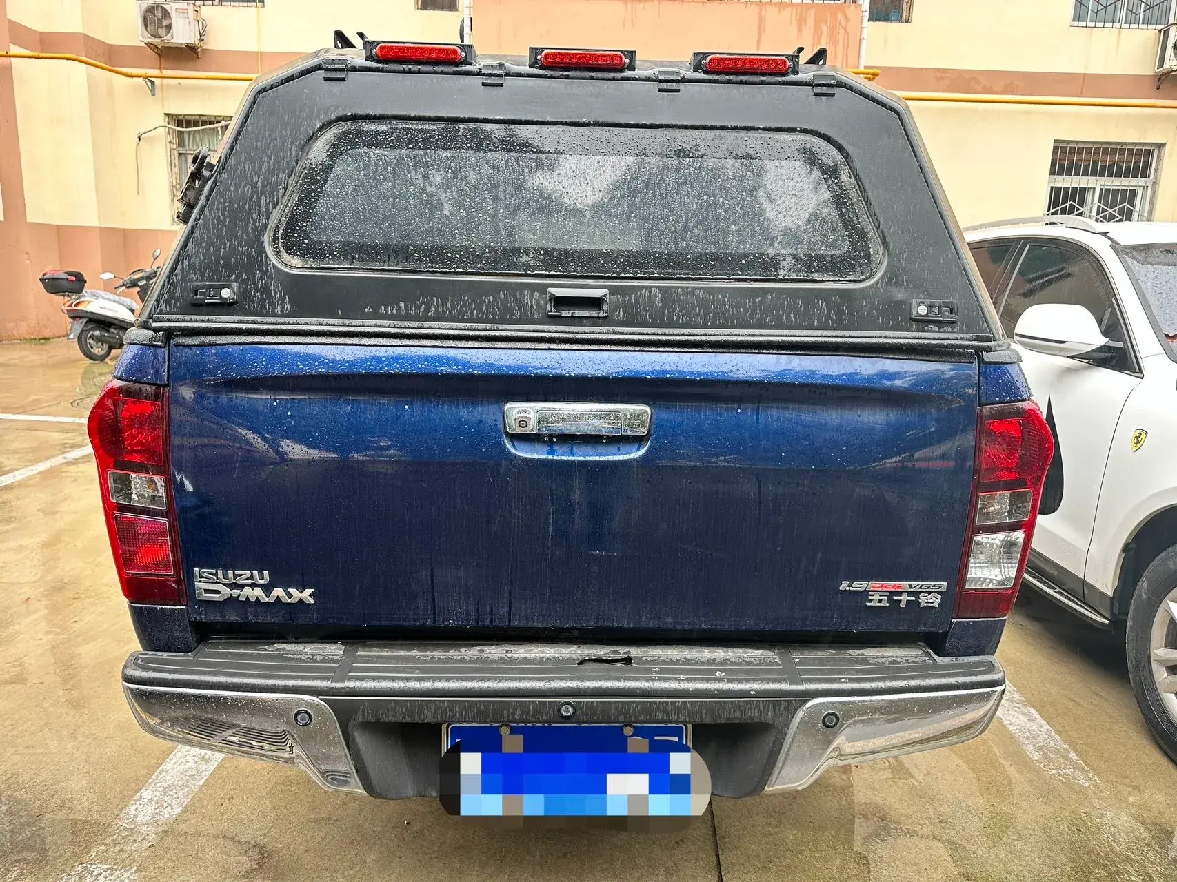 2020 ISUZU D-MAX thumbnail 3