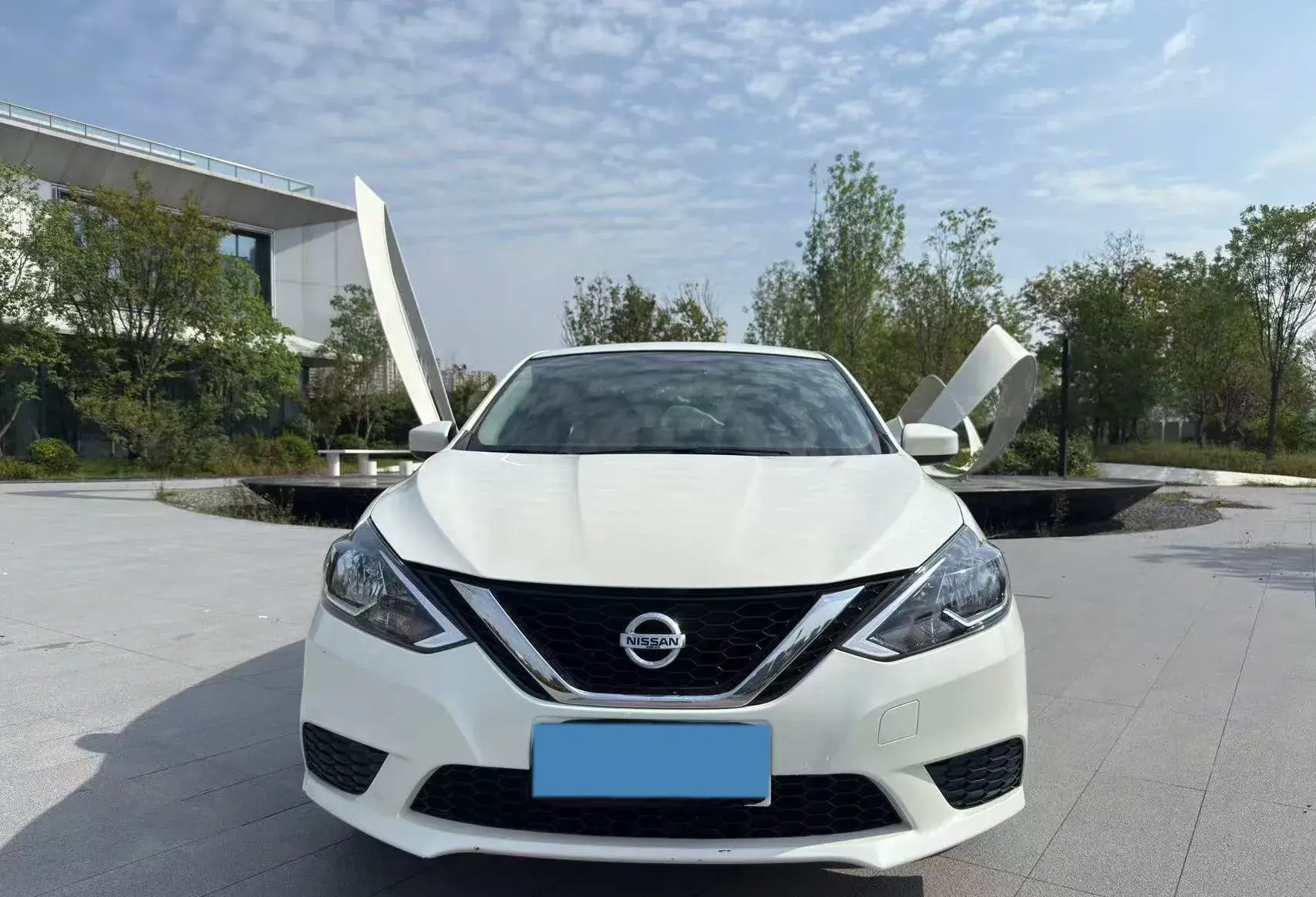 2024 NISSAN SYLPHY thumbnail 2