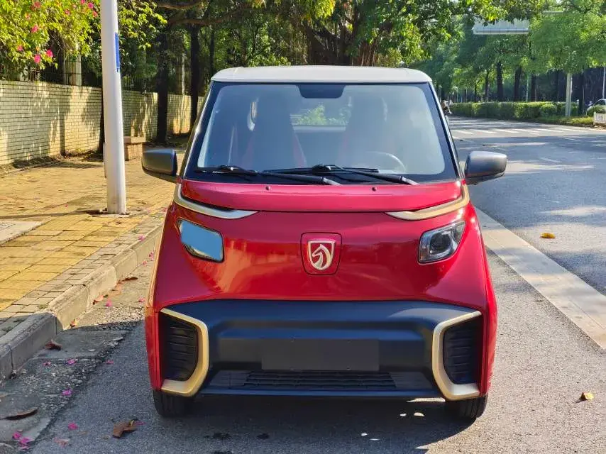 2019 BAOJUN E200 thumbnail 2
