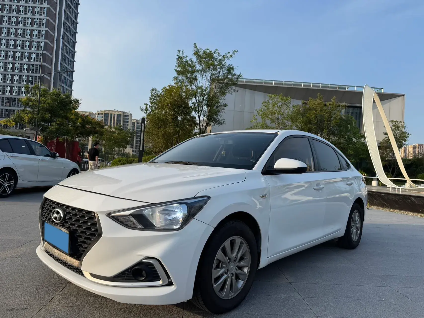 2017 HYUNDAI CELESTA view 1