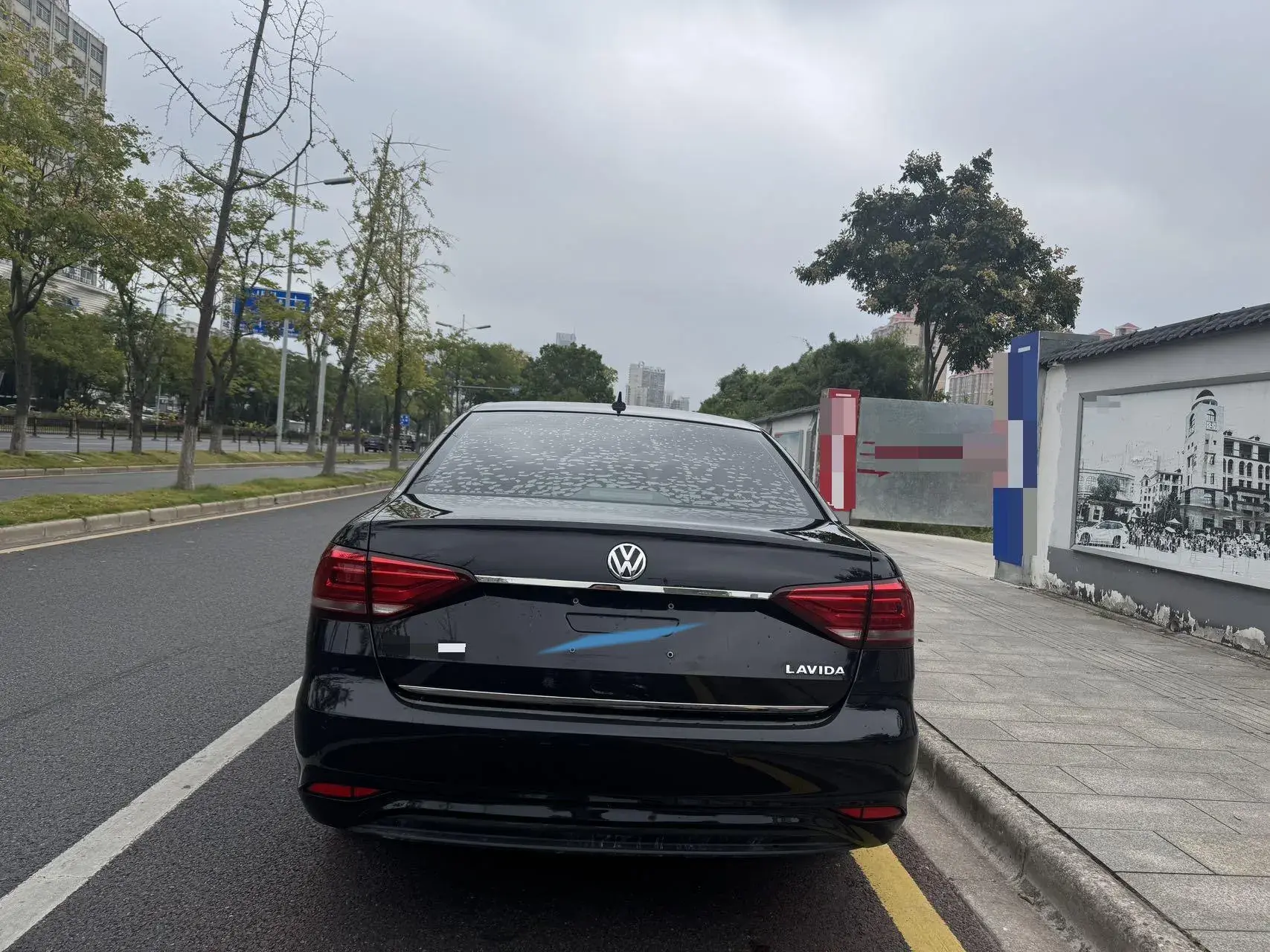 2019 VOLKSWAGEN LAVIDA thumbnail 4