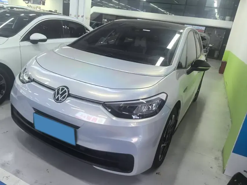 2023 VOLKSWAGEN ID.3 view 1
