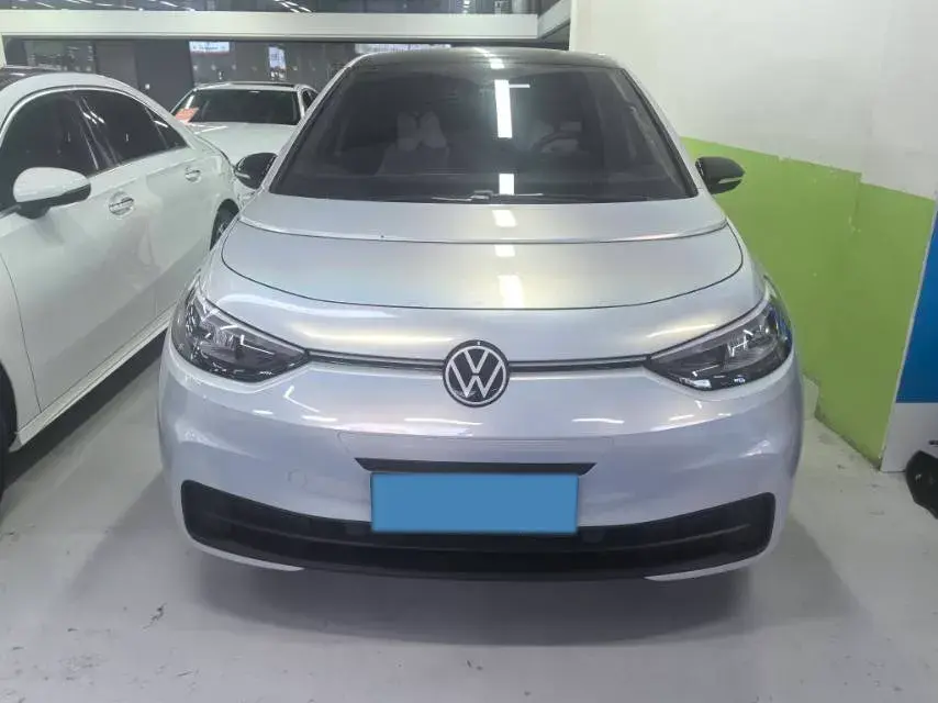 2023 VOLKSWAGEN ID.3 thumbnail 2