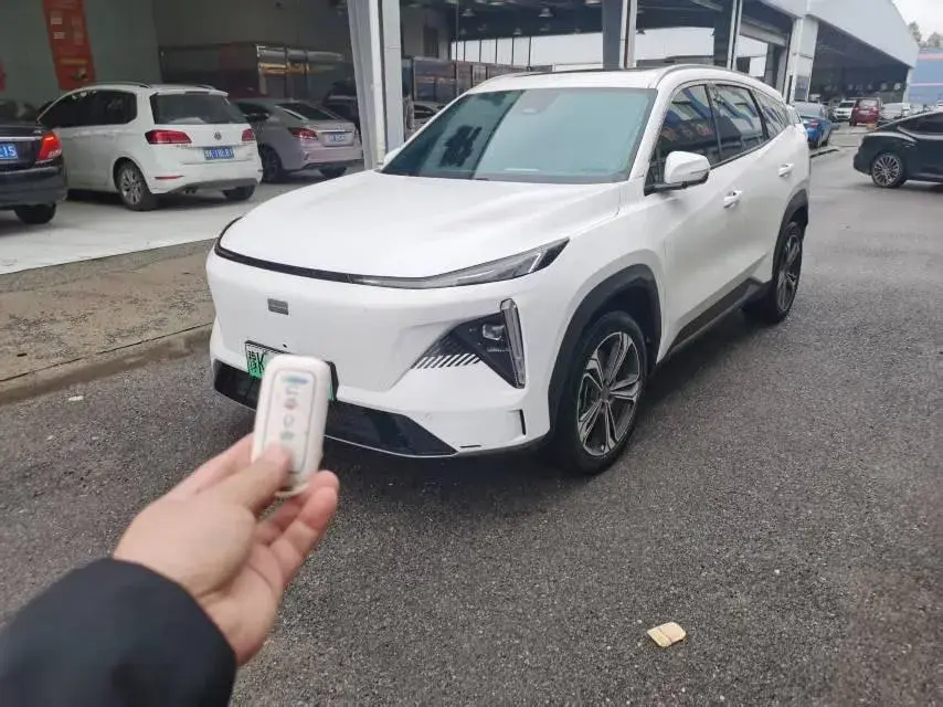 2024 GEELY GALAXY view 1