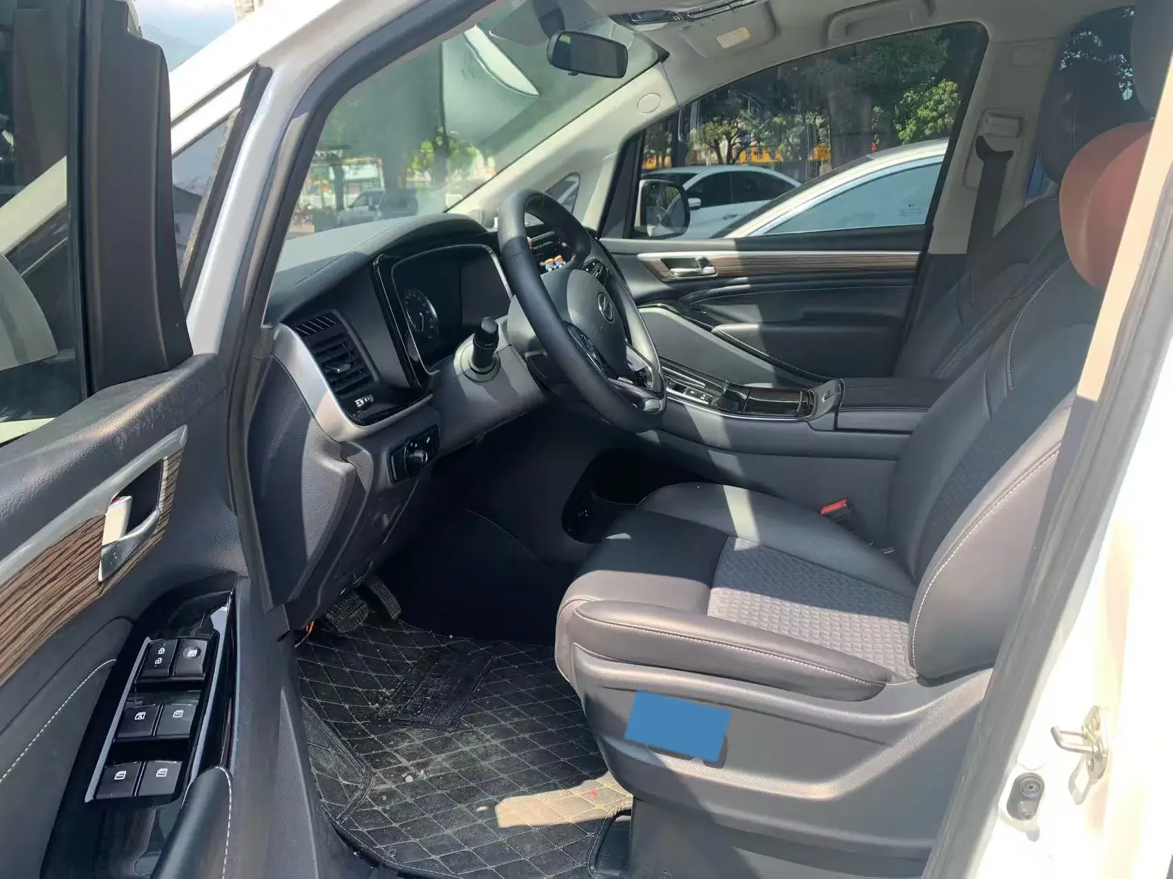 2023 GAC TRUMPCHI thumbnail 2