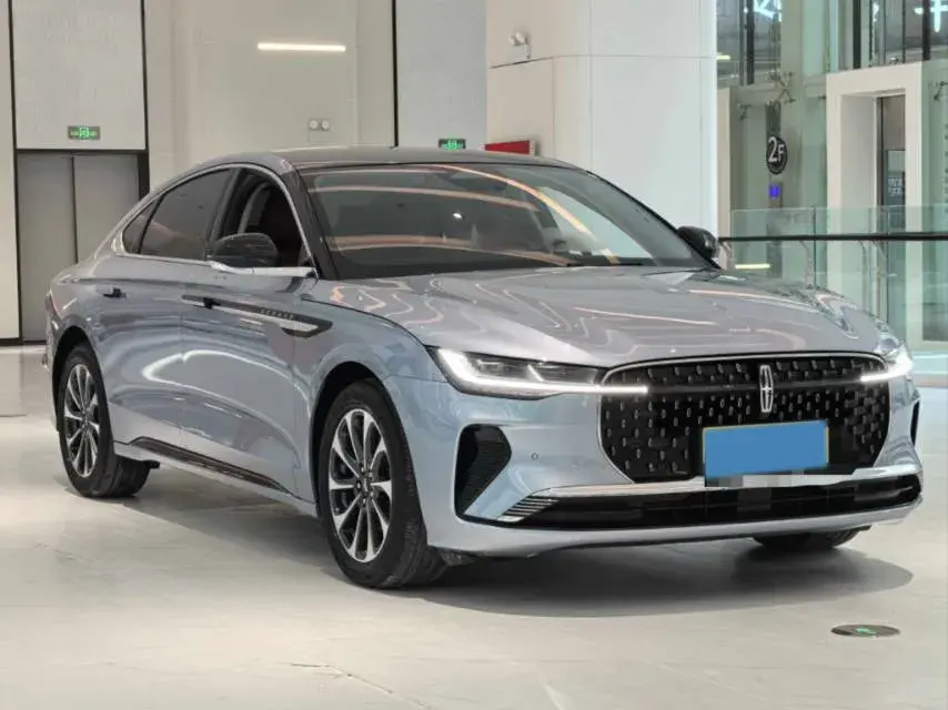 2022 LINCOLN Z thumbnail 3