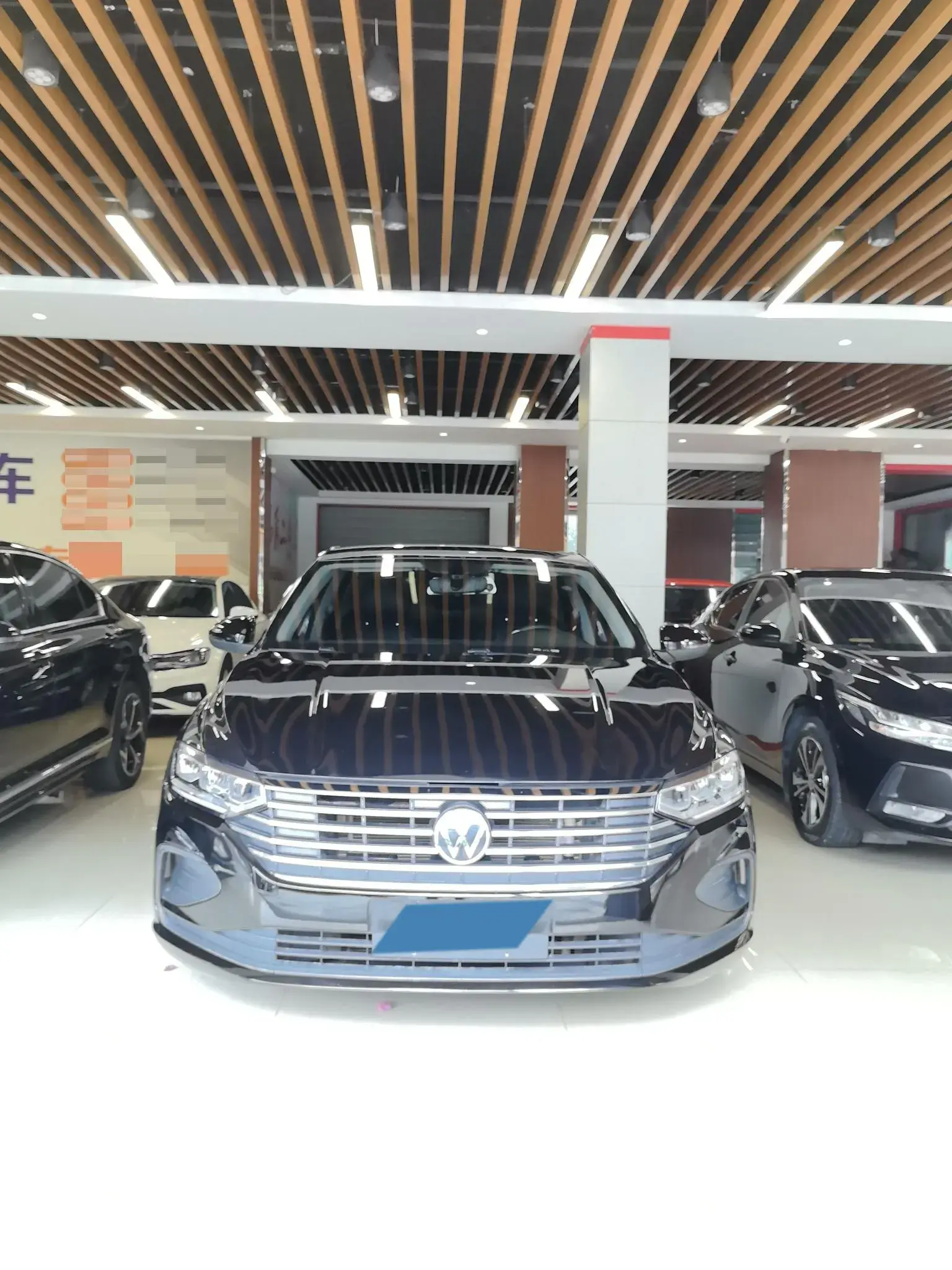 2023 VOLKSWAGEN LAVIDA thumbnail 2