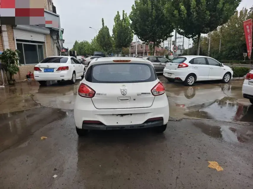 2016 BAOJUN 310 thumbnail 4