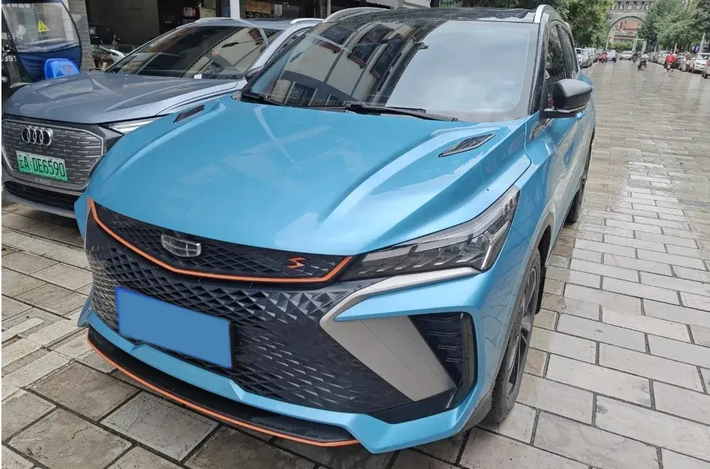 2023 GEELY COOLRAY view 1