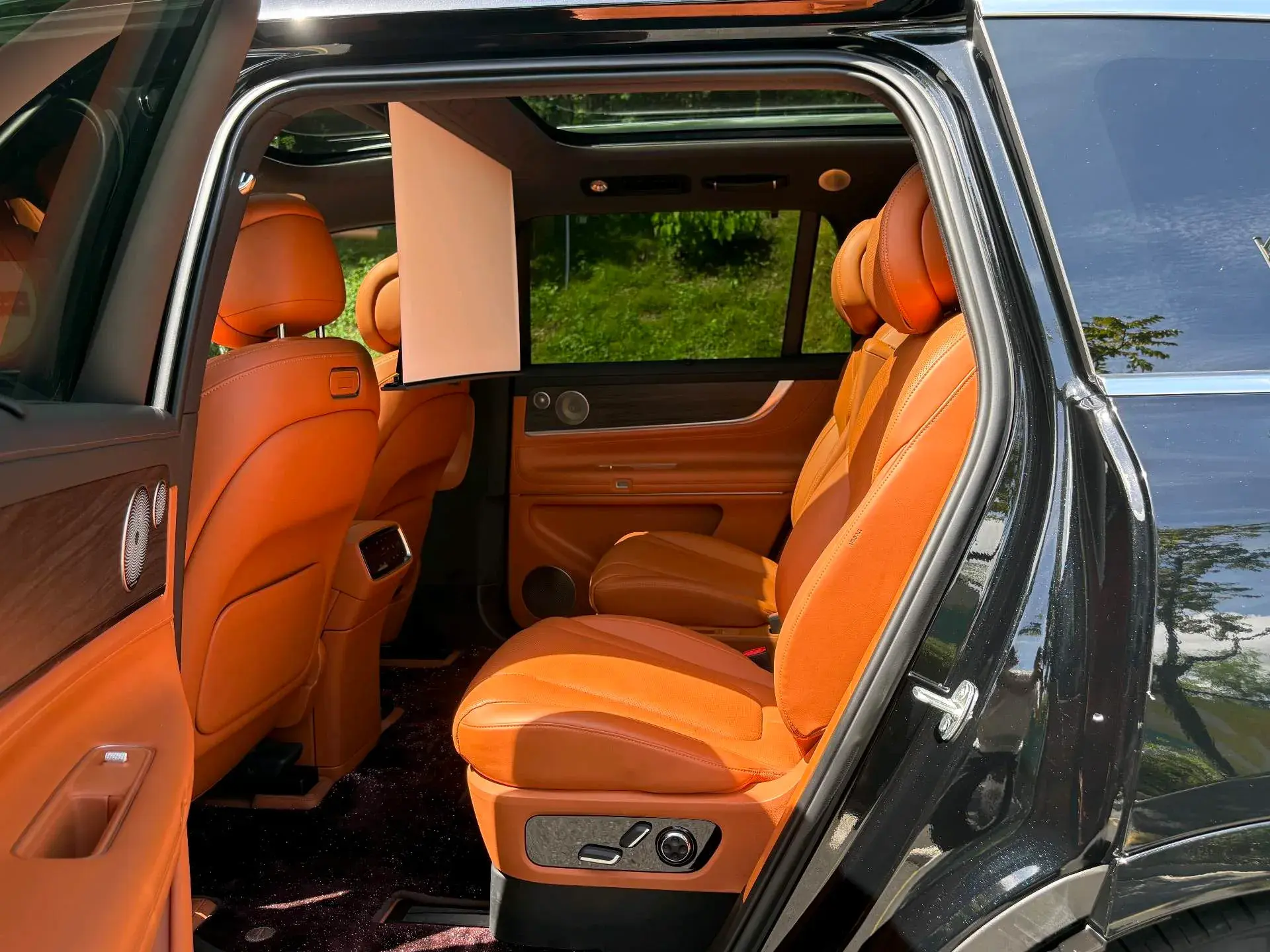 2024 HIMA AITO thumbnail 3