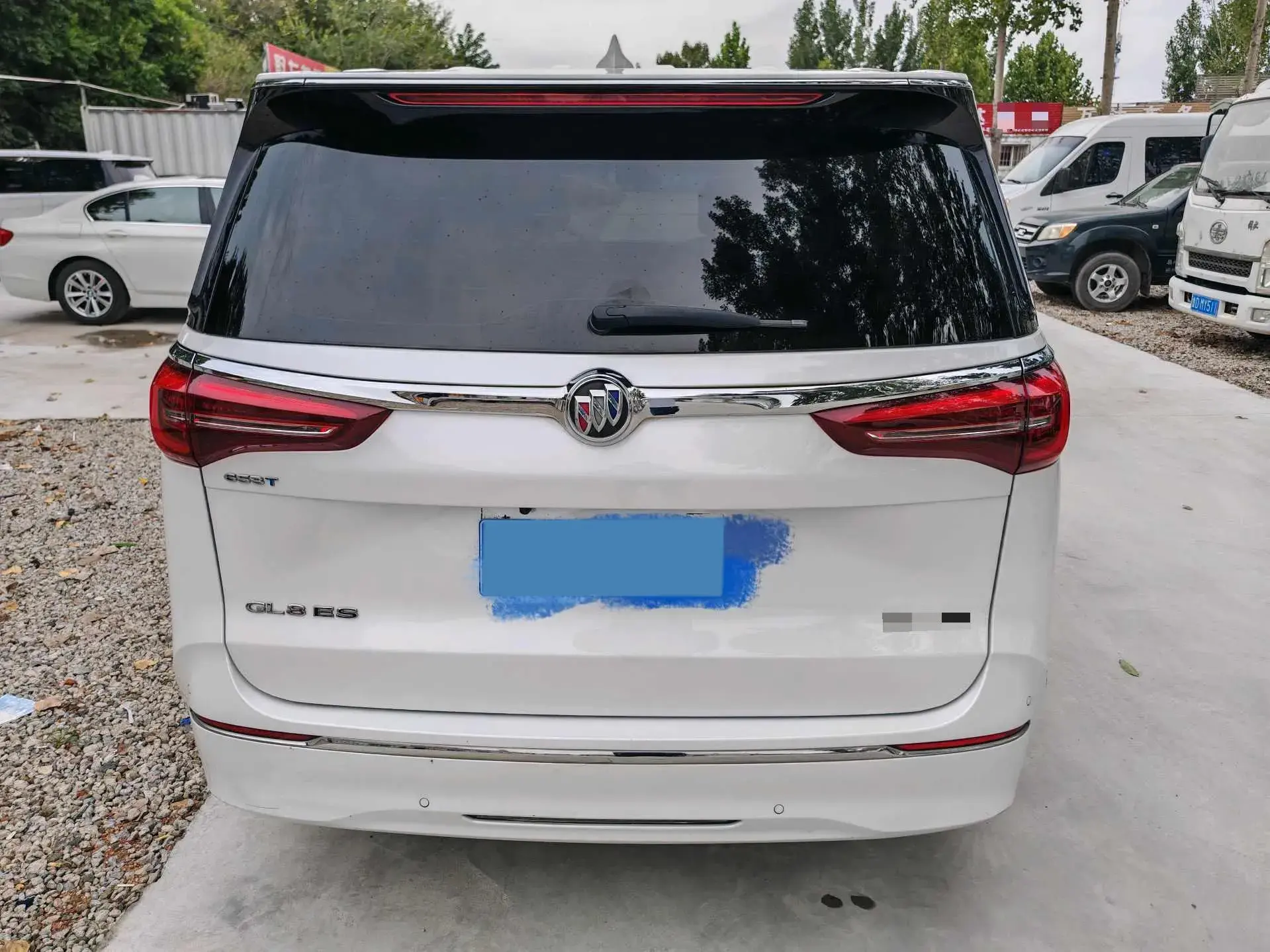 2022 BUICK GL8 thumbnail 3