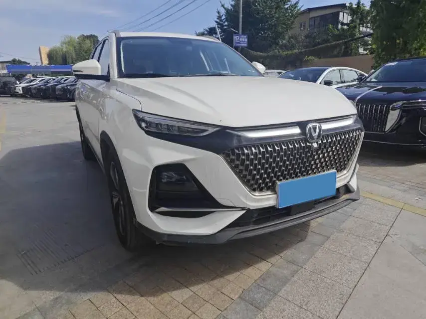 2024 CHANGAN X7 thumbnail 3