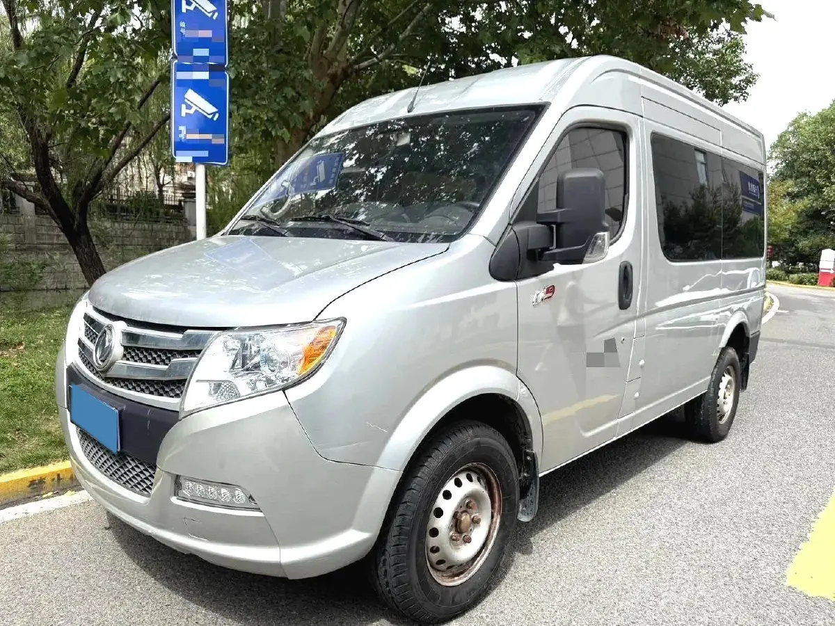 2021 DongFeng DFAC YuFeng 2.3T 110HP L4 6MT 2021 DongFeng DFAC YuFeng 2.3T 110HP L4 6MT