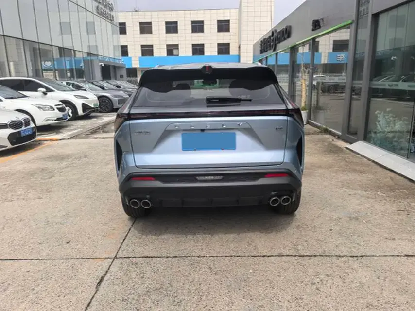 2023 GEELY AZKARRA thumbnail 4