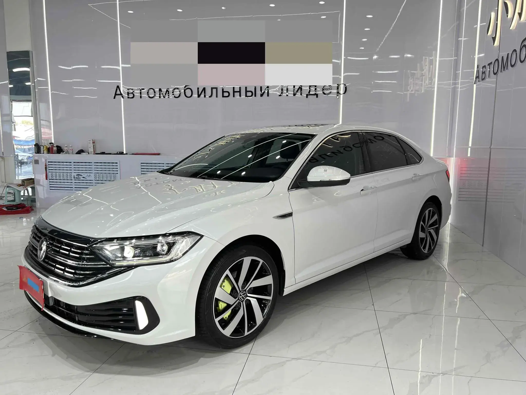 2023 VOLKSWAGEN SAGITAR view 1