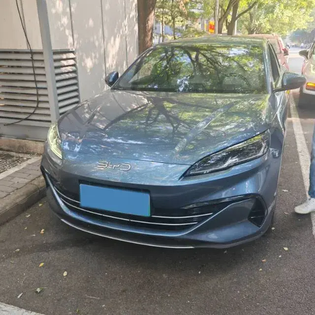 2024 BYD SEAL thumbnail 2