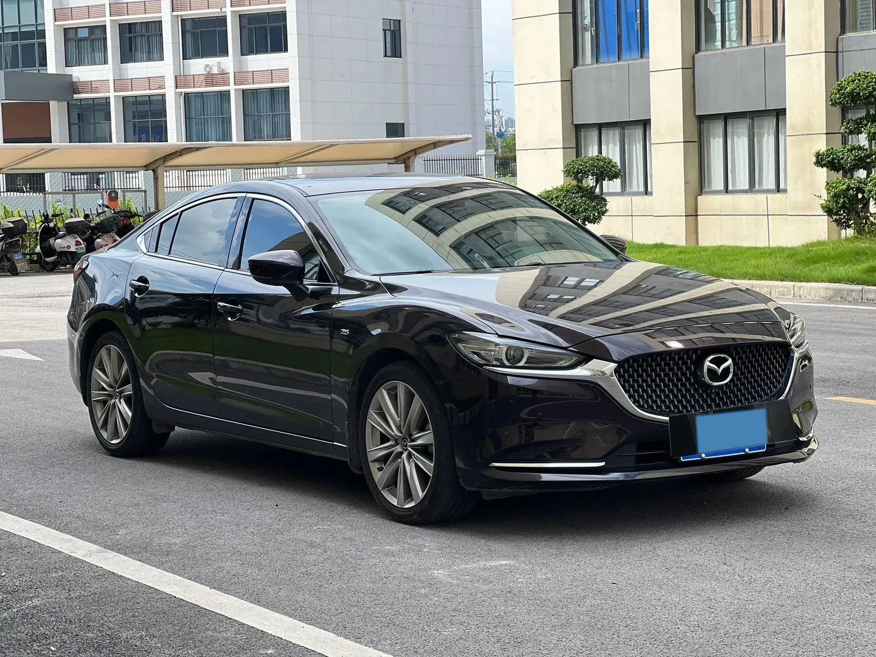 2020 MAZDA ATENZA thumbnail 3