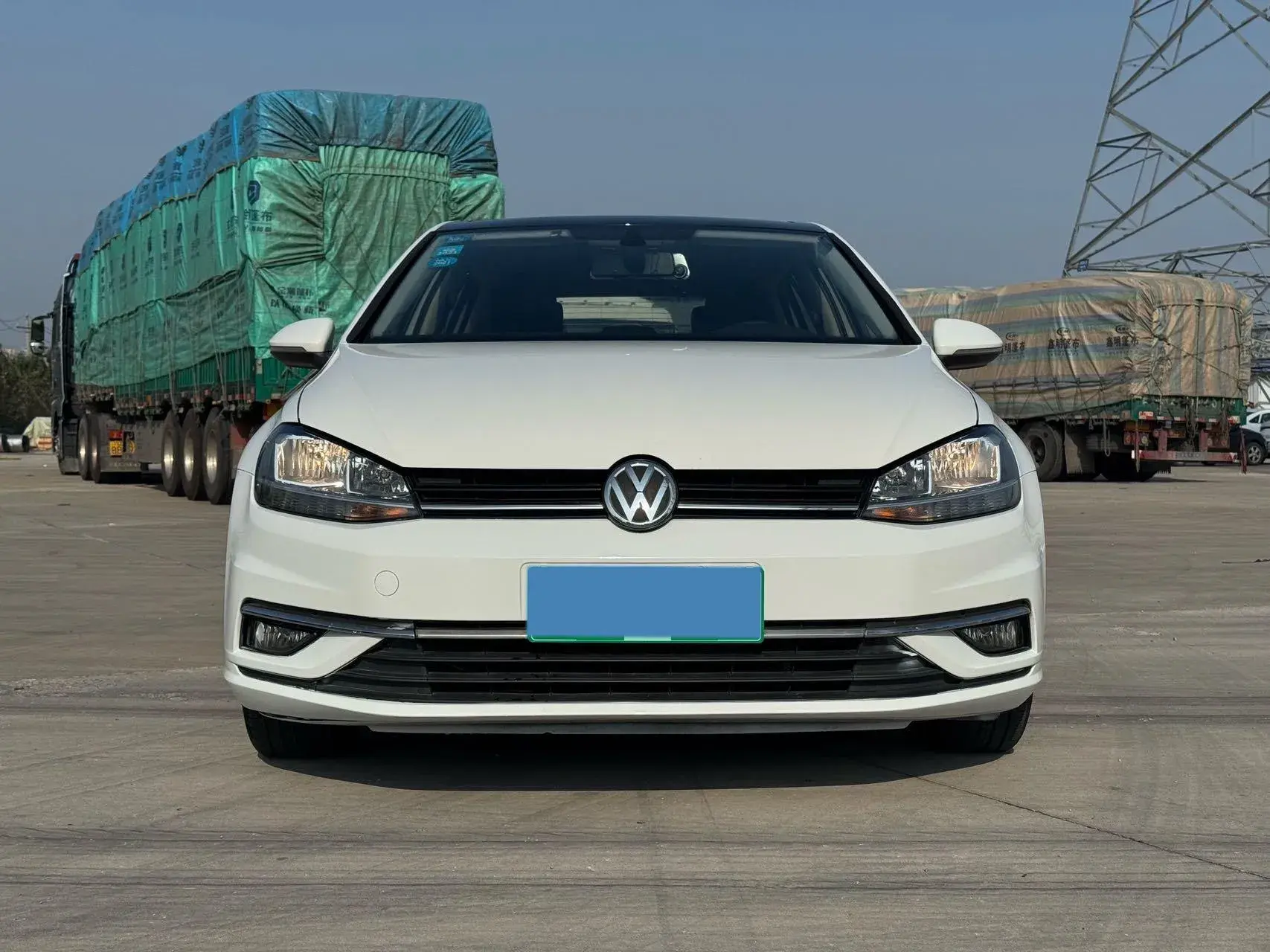 2019 VOLKSWAGEN GOLF thumbnail 2