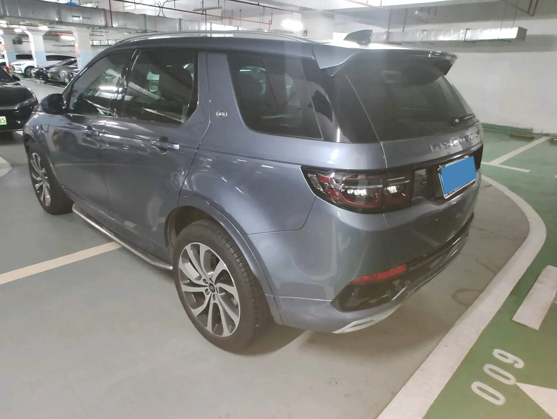 2021 LAND ROVER thumbnail 3