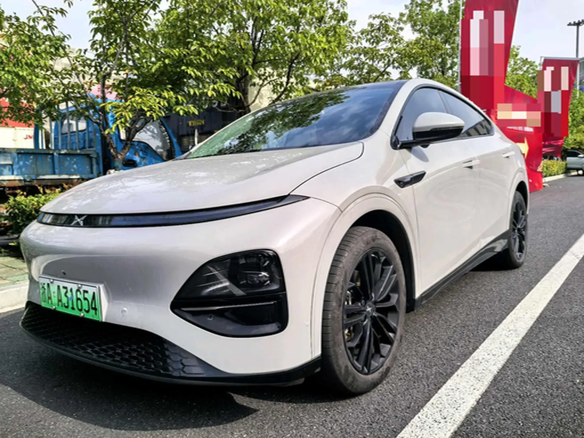 2023 XPENG G6 view 1