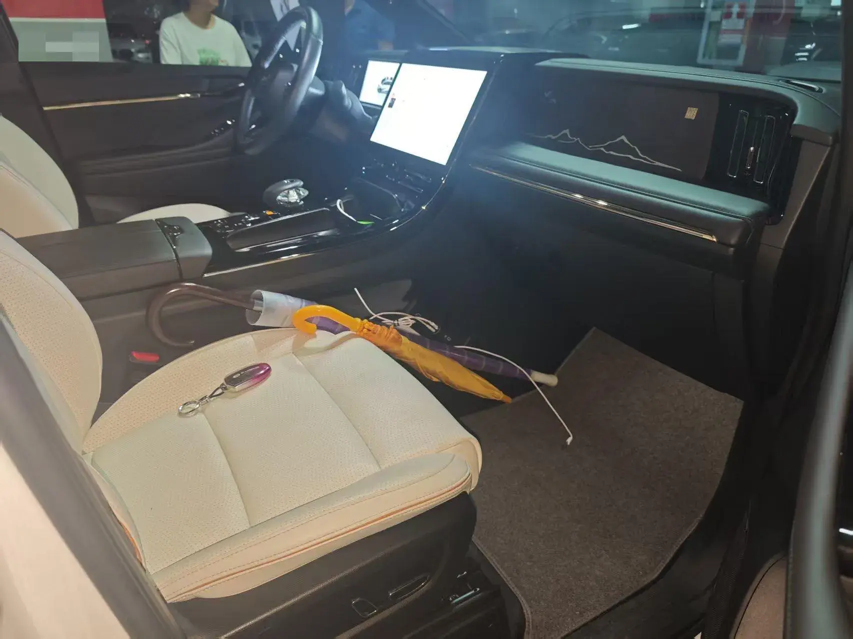 2023 GAC TRUMPCHI thumbnail 4