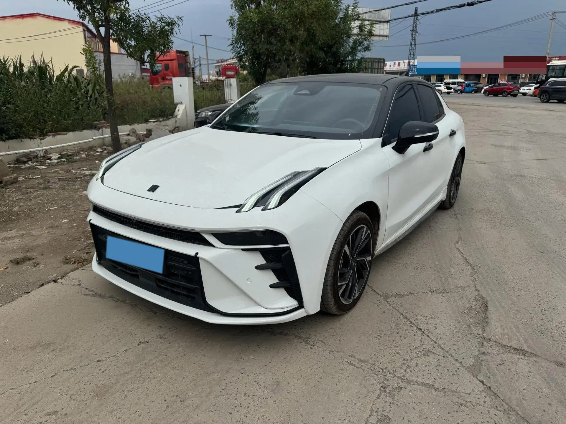 2023 LYNK&CO 03 view 1