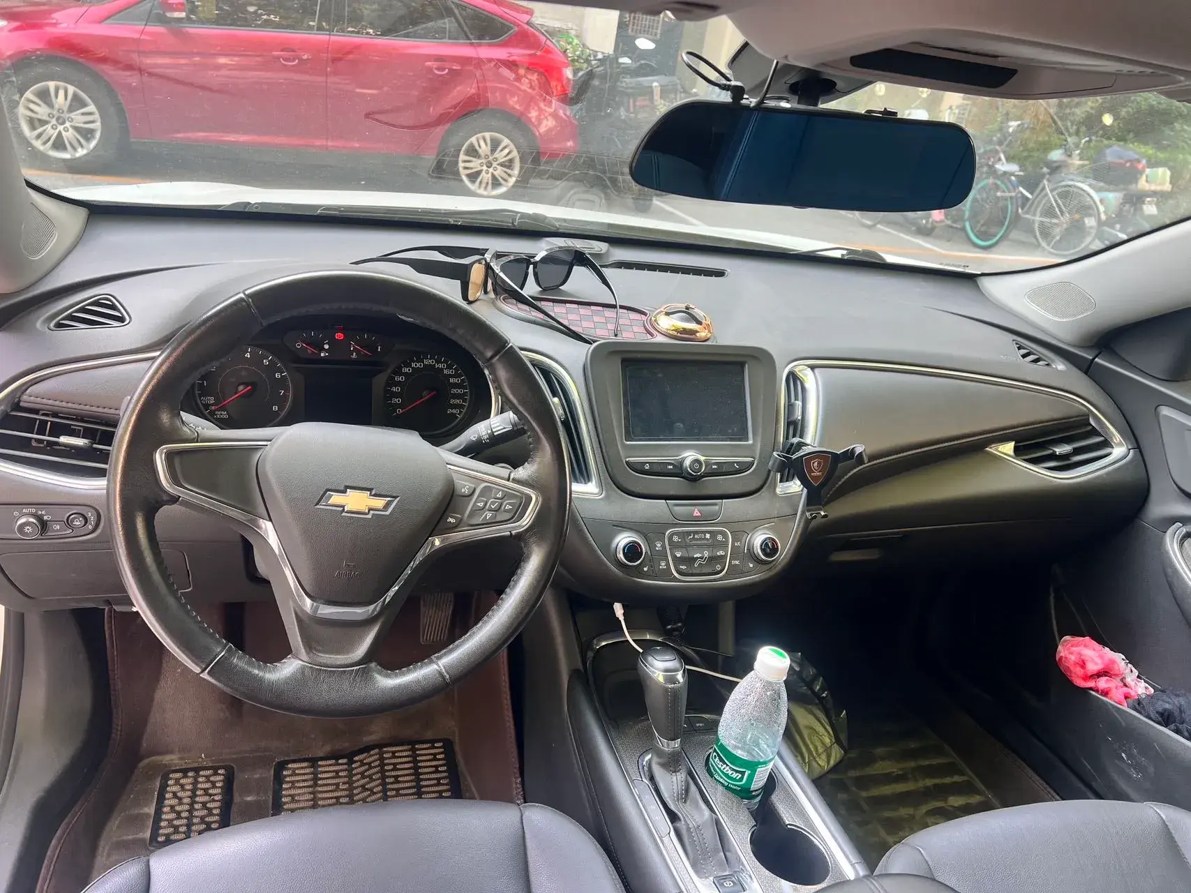 2018 CHEVROLET MALIBU thumbnail 3