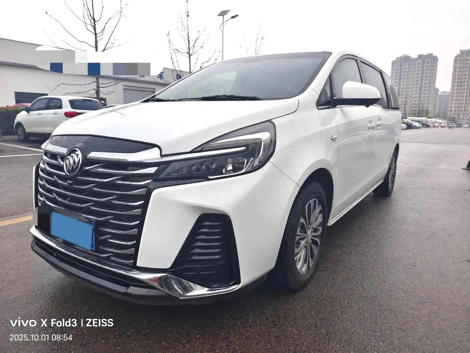 2023 BUICK GL8 view 1