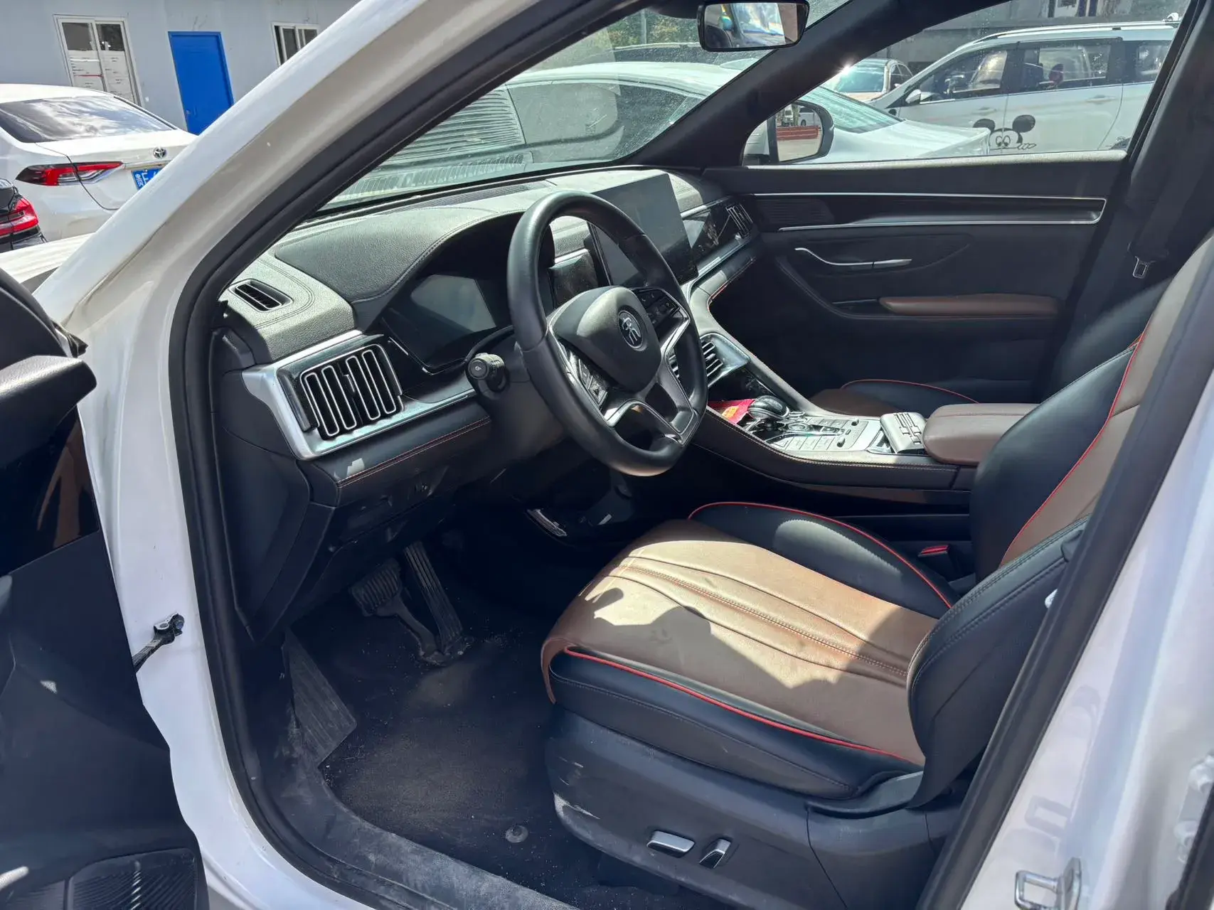 2020 BYD SONG thumbnail 4