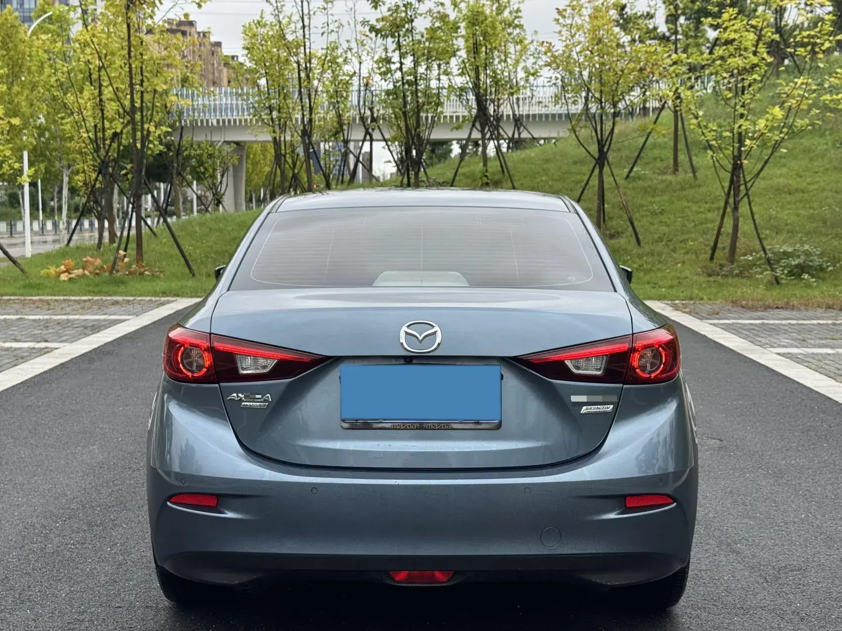 2017 MAZDA 3 thumbnail 4