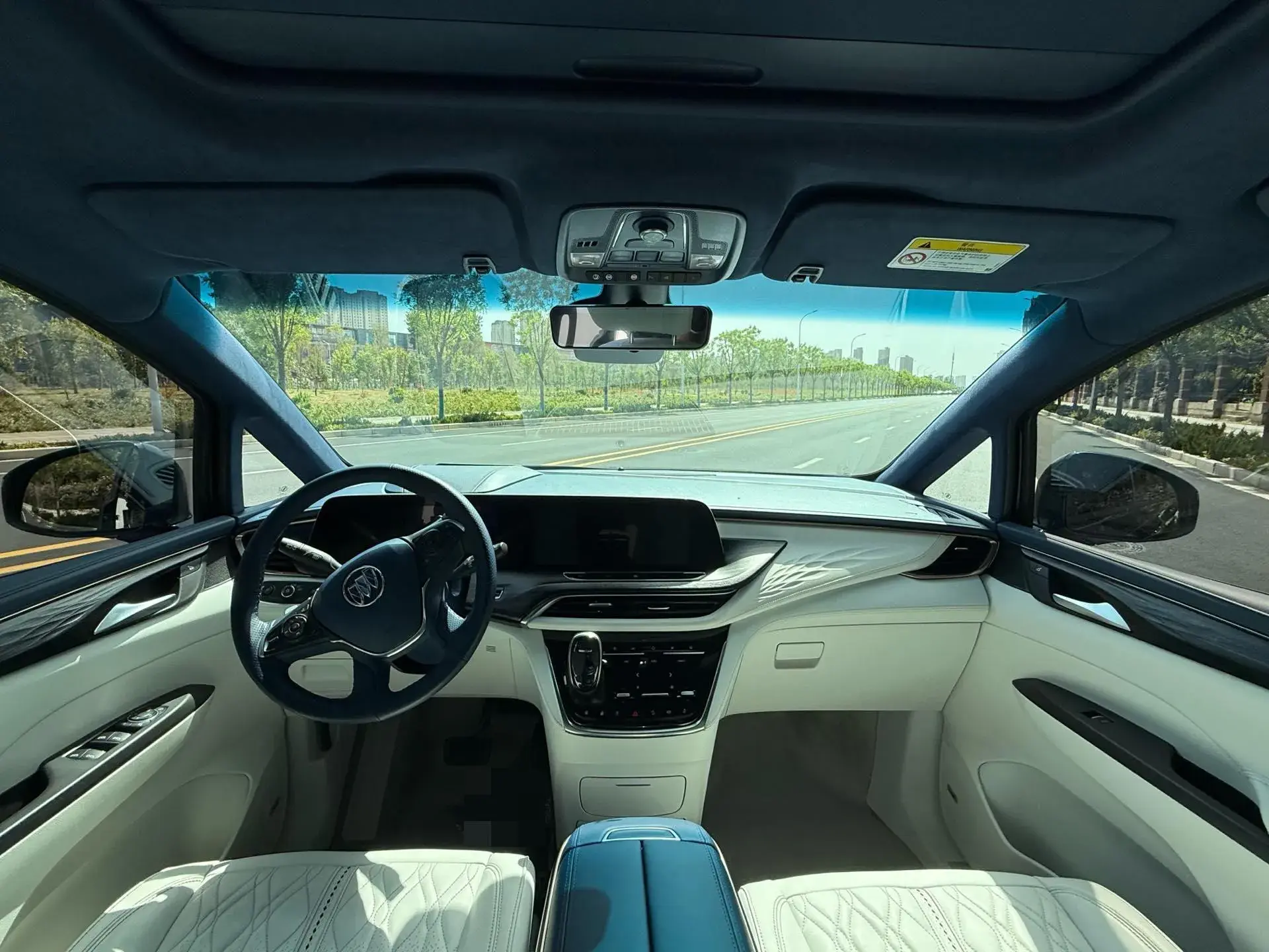 2022 BUICK GL8 thumbnail 2