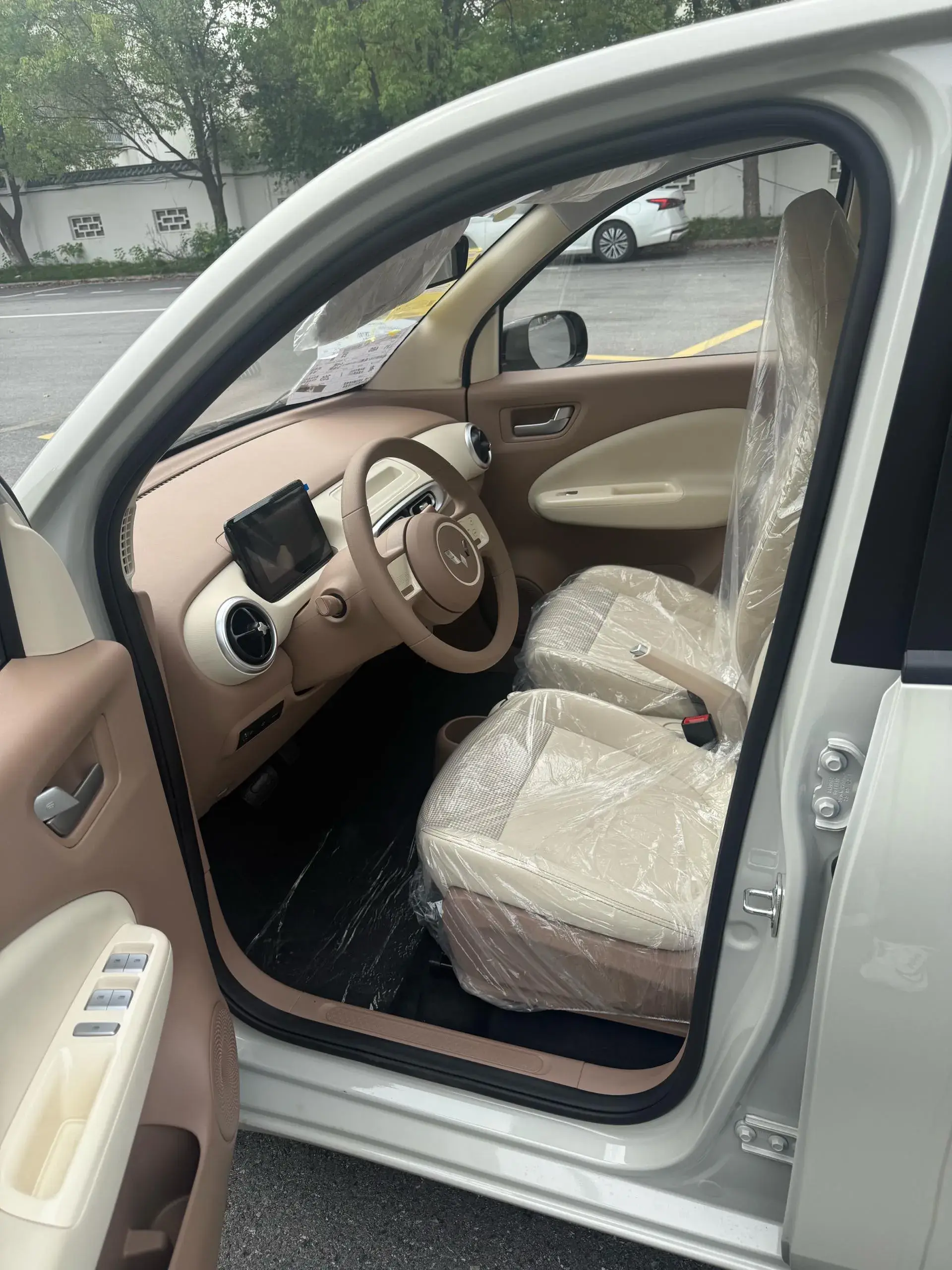 2025 WULING HONGGUANG thumbnail 3