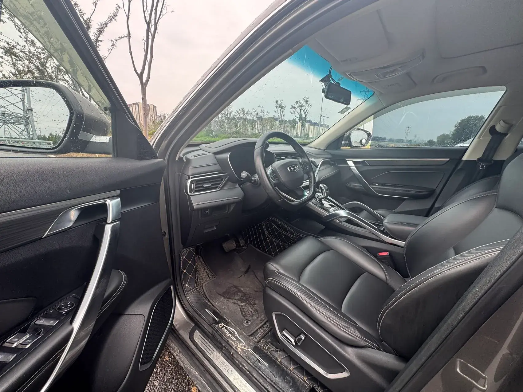 2020 GEELY AZKARRA thumbnail 3