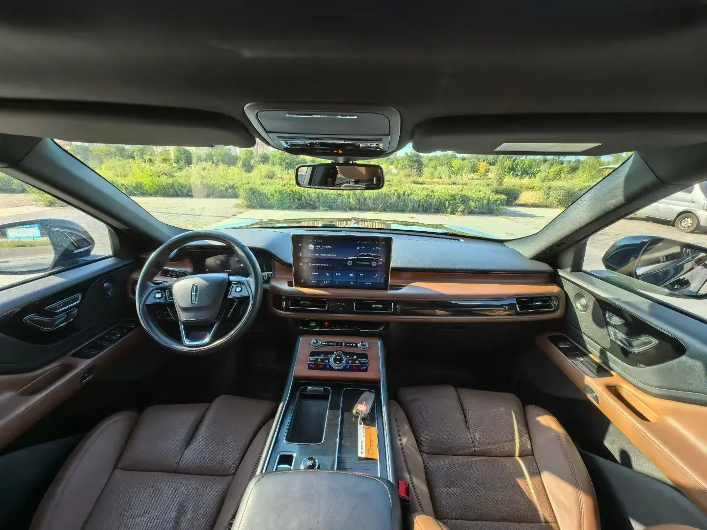 2022 LINCOLN AVIATOR thumbnail 4