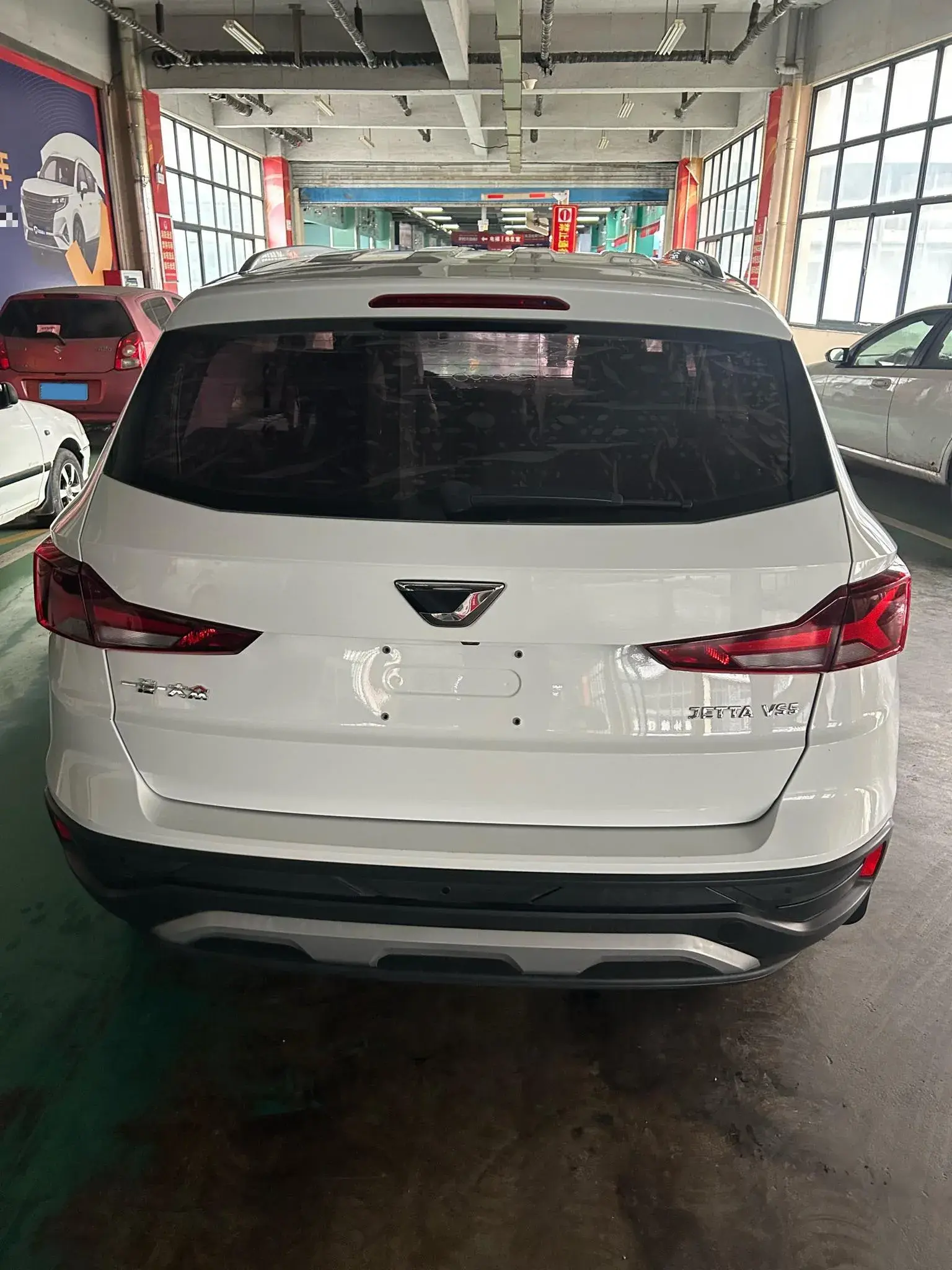 2019 JETTA VS5 thumbnail 4