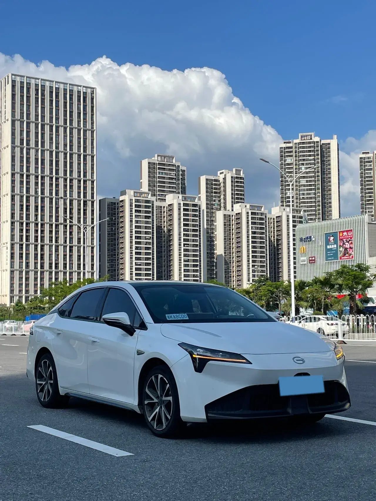 2022 AION S thumbnail 3