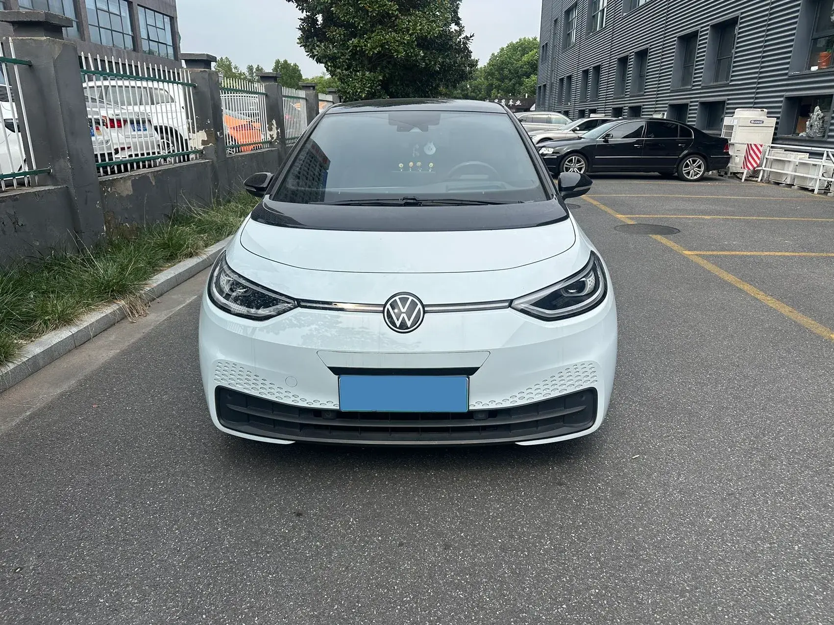 2021 VOLKSWAGEN ID.3 thumbnail 2