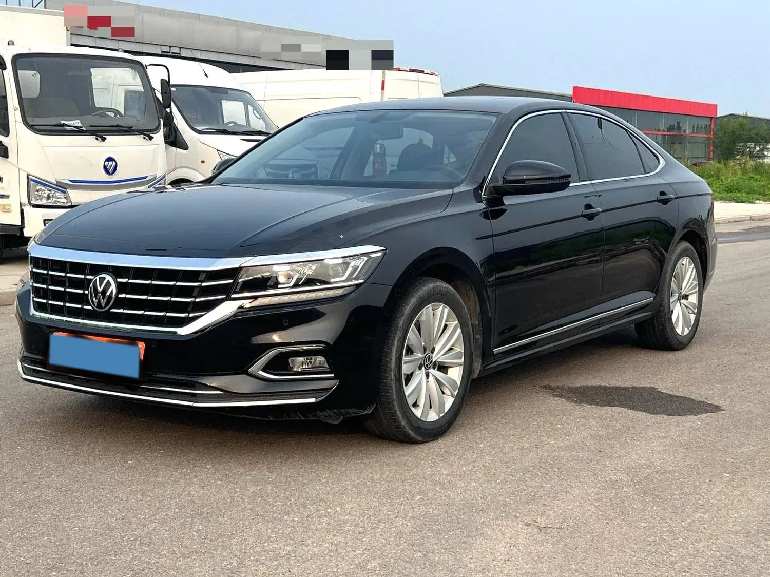 2020 VOLKSWAGEN PASSAT view 1