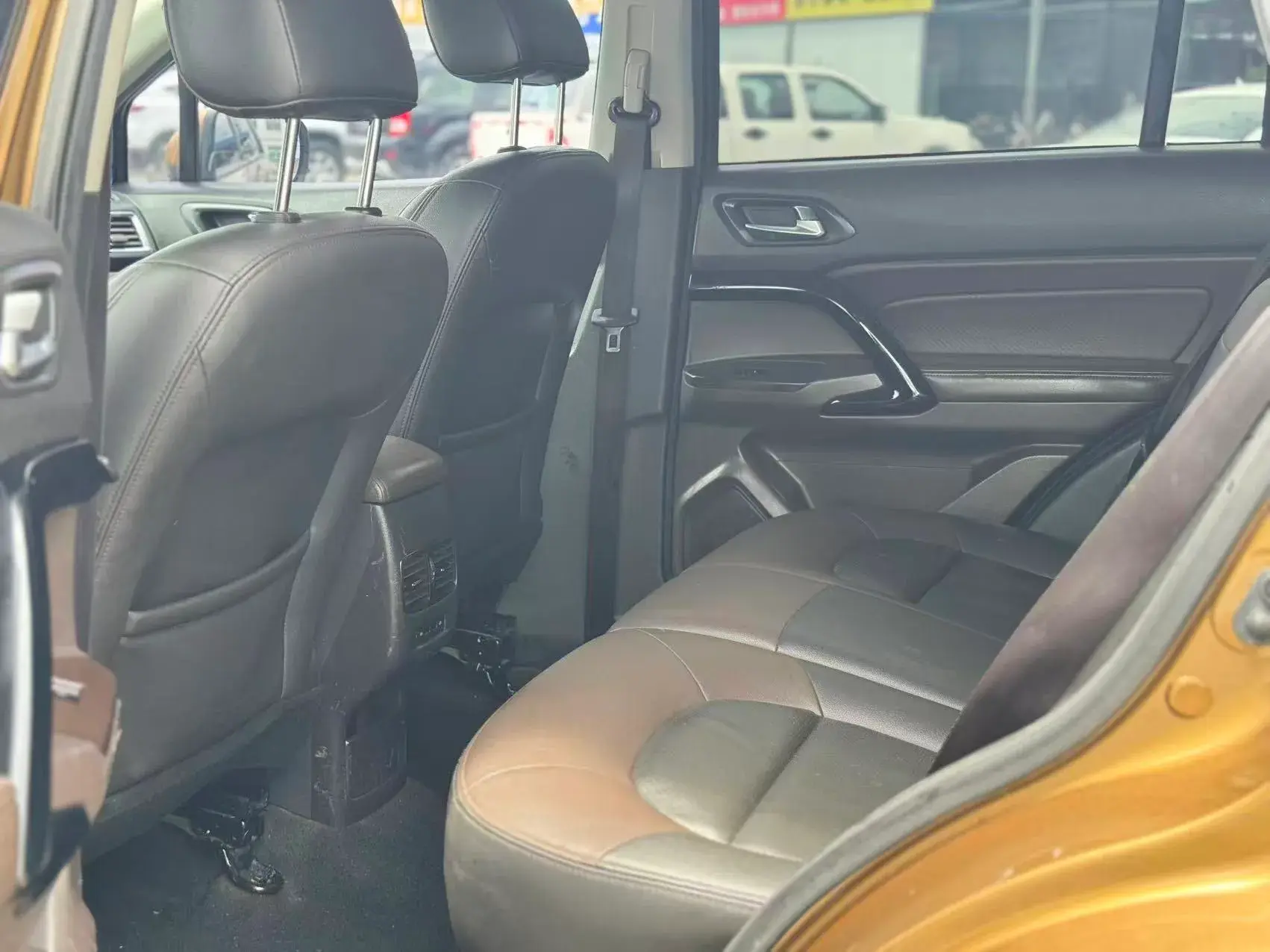 2017 GAC TRUMPCHI thumbnail 4