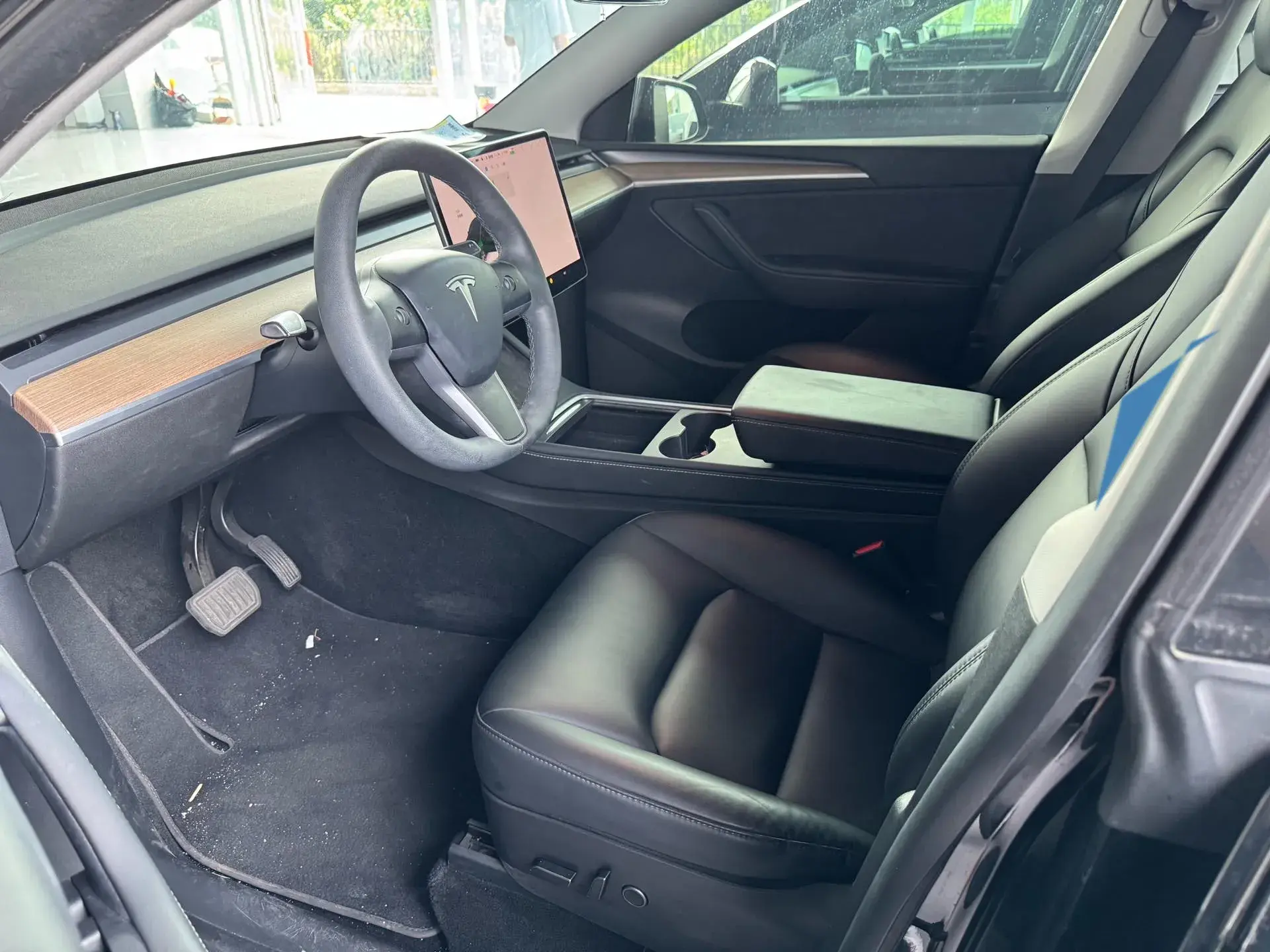 2021 TESLA MODEL thumbnail 4