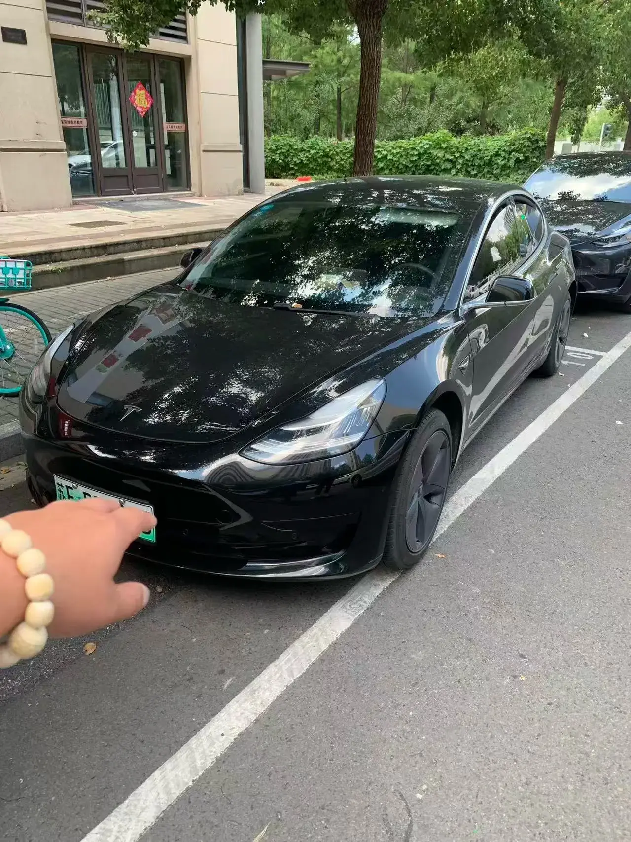 2020 TESLA MODEL view 1