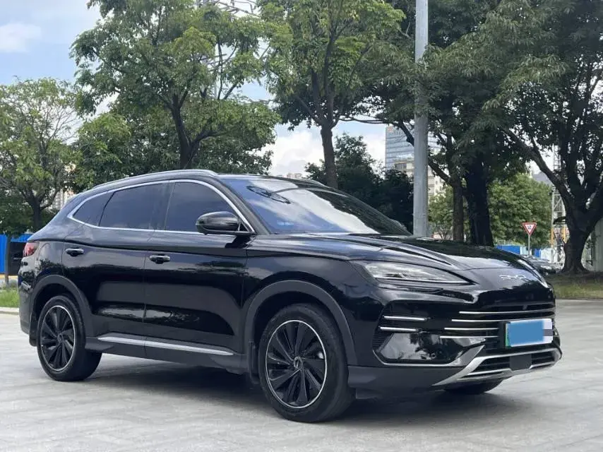 2023 BYD SONG thumbnail 3