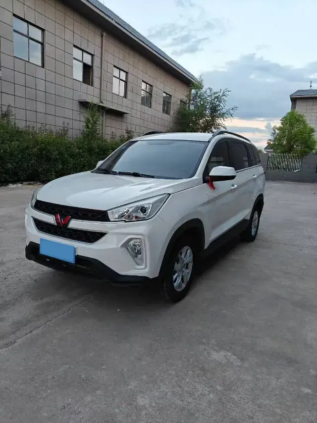 2019 WULING HONGGUANG view 1
