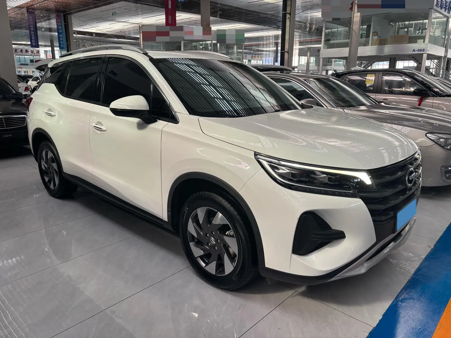 2021 GAC TRUMPCHI thumbnail 3