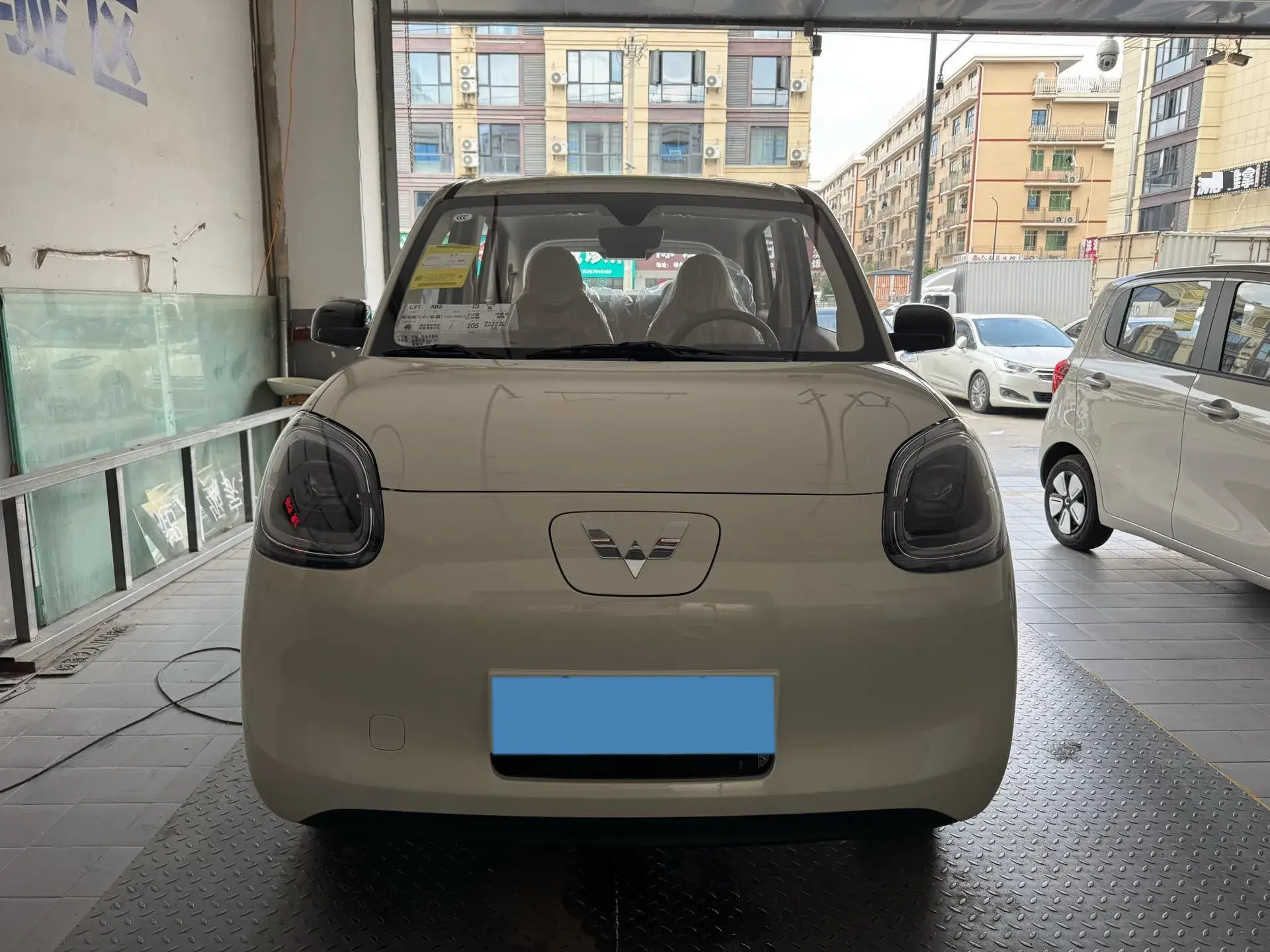 2025 WULING HONGGUANG thumbnail 2